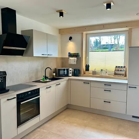 Urlaub Am Schwarzbach Mit Sauna Und Whirlpool Haus Johanna 比特亨巴赫